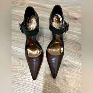 Amalfi Brown Leather Ankle Strap Pointed Toe Heels Pumps Size 7 EUC